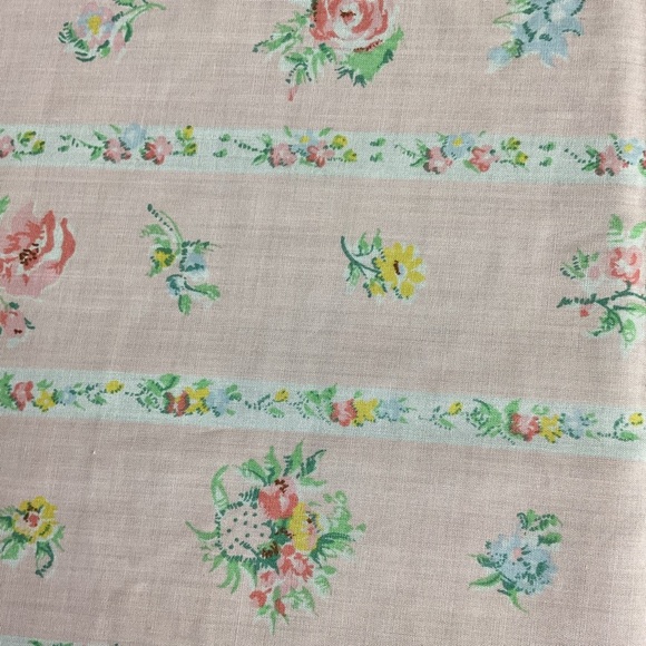 Vintage 4 piece coordinated fabric pack for sewing and crafting - Picture 5 of 7